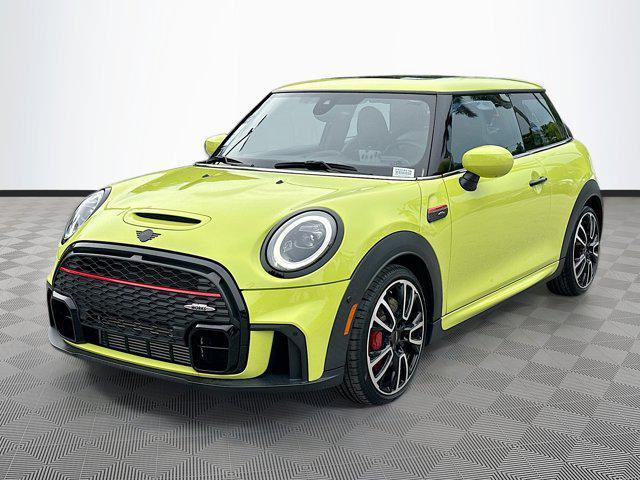 used 2024 MINI Hardtop car, priced at $31,994