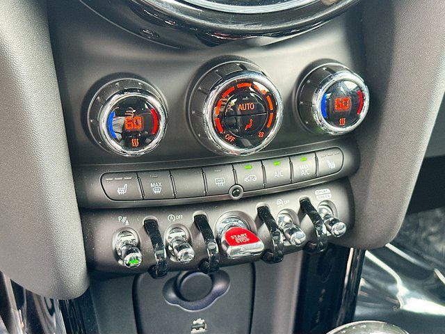 used 2024 MINI Hardtop car, priced at $31,994