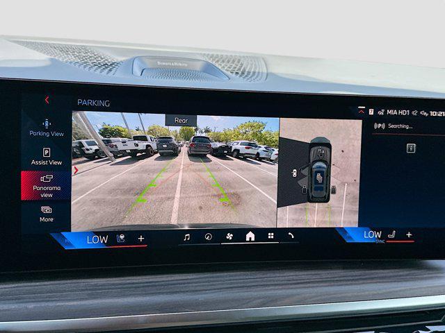 new 2026 BMW X7 car, priced at $126,490