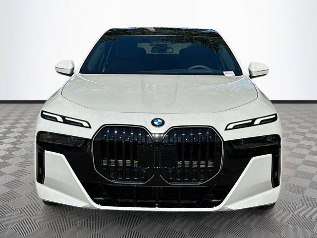 new 2025 BMW 760 car, priced at $138,195