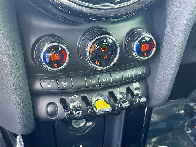 used 2024 MINI Hardtop car, priced at $22,431