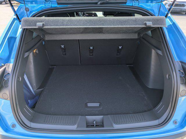 new 2025 Chevrolet Trax car, priced at $27,085