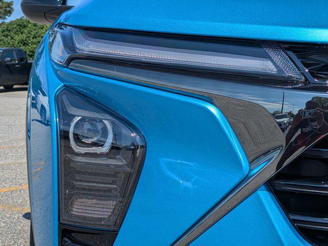 new 2025 Chevrolet Trax car, priced at $27,085