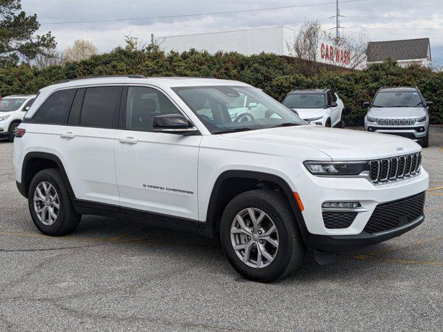 used 2022 Jeep Grand Cherokee car, priced at $27,499