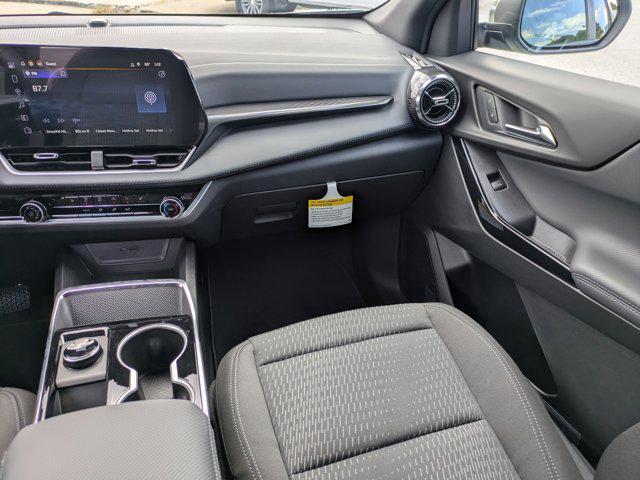 new 2026 Chevrolet Equinox car, priced at $30,495