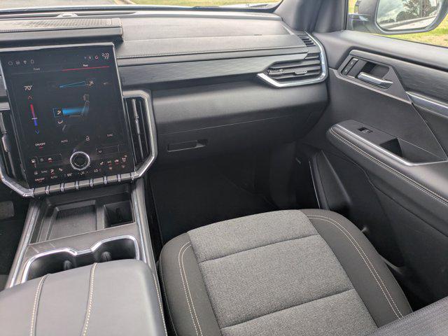 used 2025 GMC Acadia car, priced at $36,998