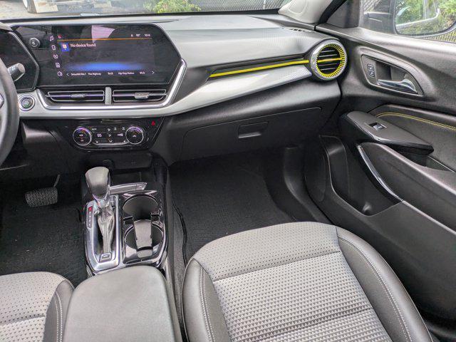 used 2025 Chevrolet Trax car, priced at $23,995