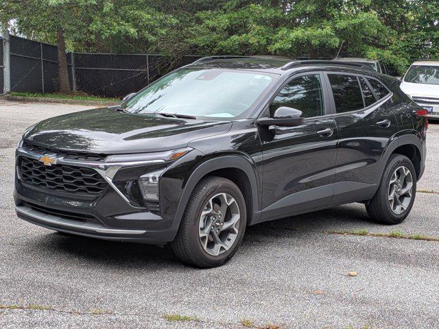 used 2025 Chevrolet Trax car, priced at $23,995