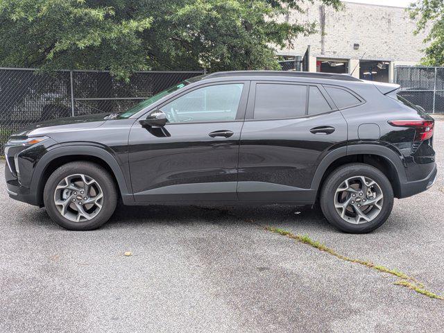 used 2025 Chevrolet Trax car, priced at $23,995