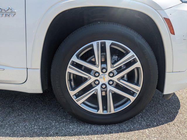 used 2023 Chevrolet Traverse car, priced at $38,988