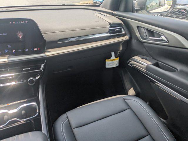 new 2025 Chevrolet Traverse car, priced at $45,695