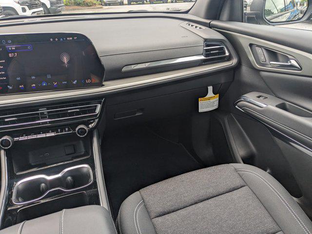 new 2025 Chevrolet Traverse car, priced at $44,695
