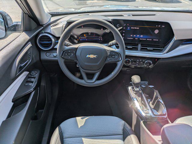new 2025 Chevrolet Trax car, priced at $24,095