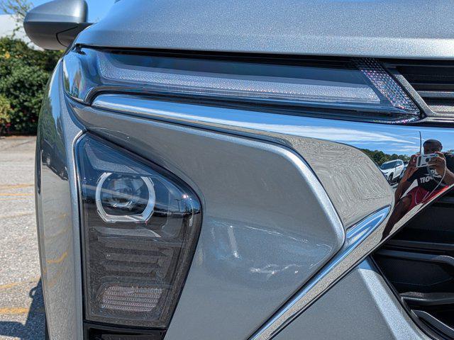 new 2025 Chevrolet Trax car, priced at $24,095