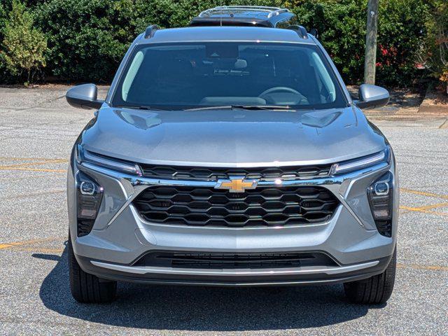 new 2025 Chevrolet Trax car, priced at $24,095