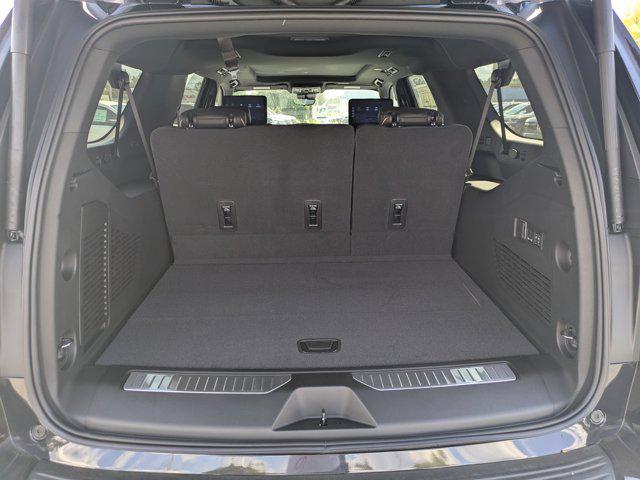 new 2026 Chevrolet Suburban car, priced at $72,680
