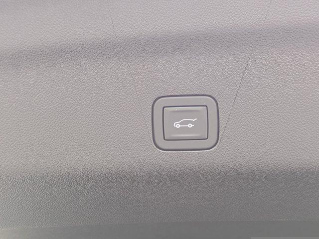 new 2025 Chevrolet Tahoe car, priced at $78,660