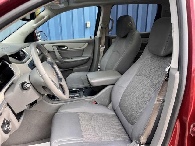 used 2015 Chevrolet Traverse car, priced at $11,753