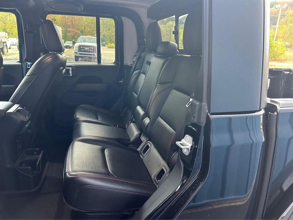 used 2021 Jeep Gladiator car, priced at $36,486