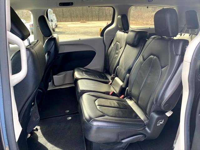 used 2017 Chrysler Pacifica car, priced at $14,989