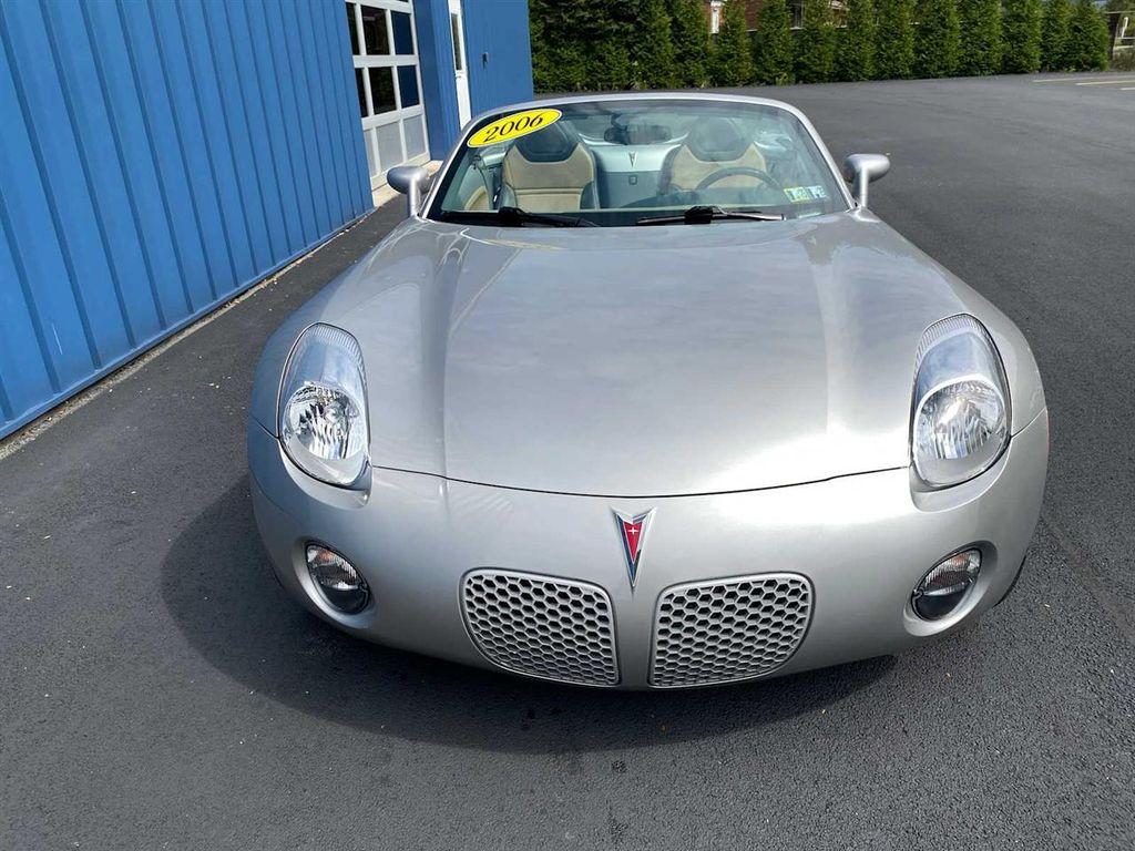 used 2006 Pontiac Solstice car, priced at $12,701