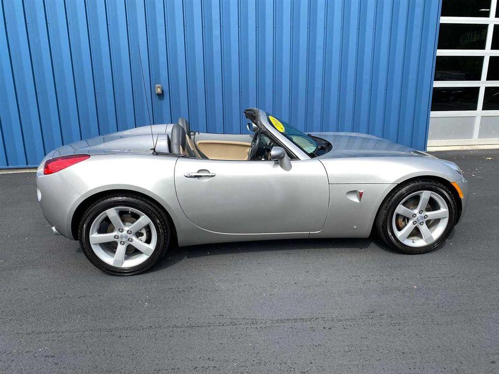 used 2006 Pontiac Solstice car, priced at $12,701