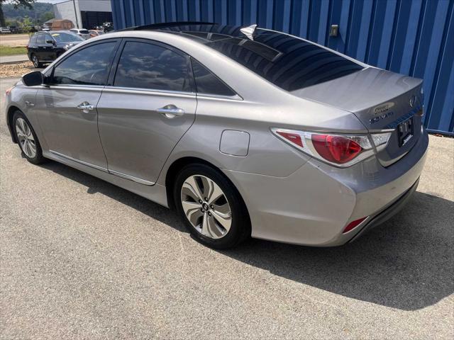 used 2014 Hyundai Sonata Hybrid car, priced at $10,555