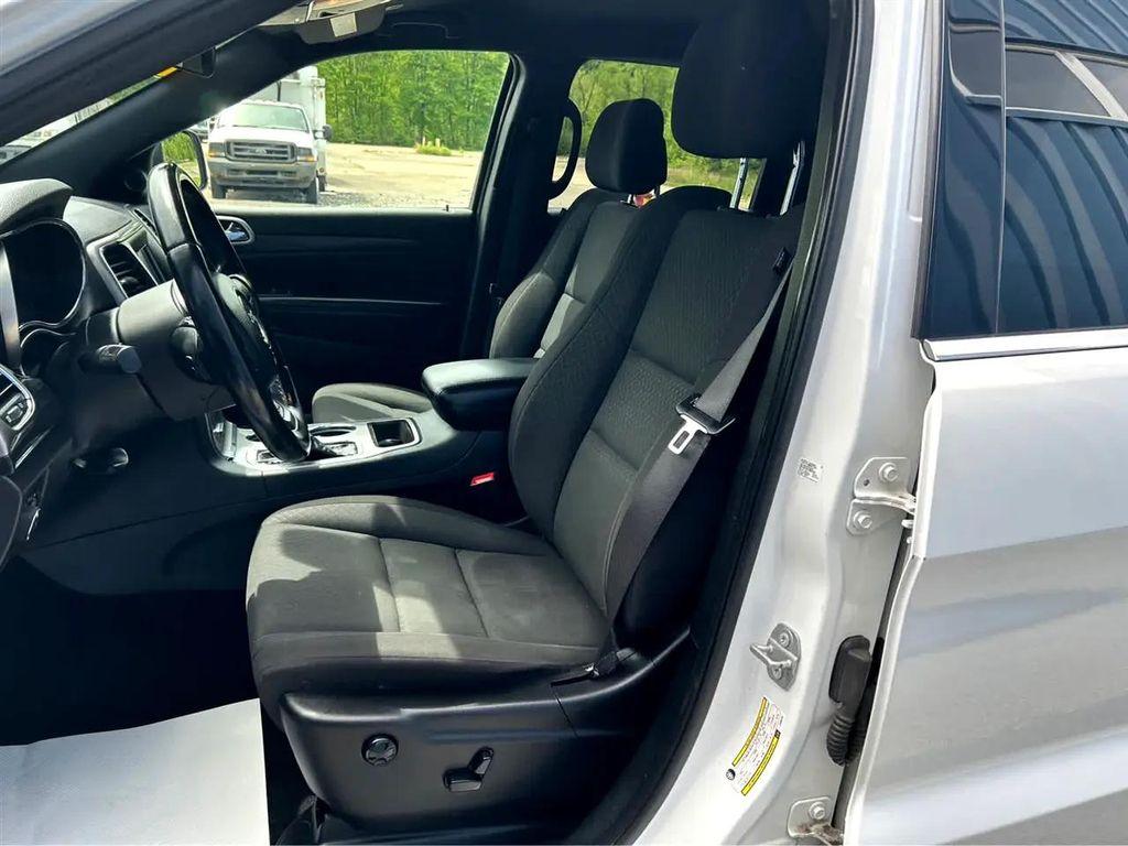 used 2020 Jeep Grand Cherokee car, priced at $19,493