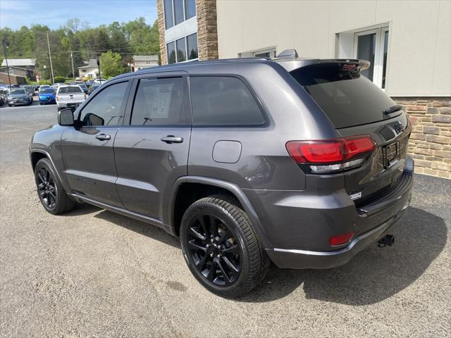 used 2017 Jeep Grand Cherokee car, priced at $18,311