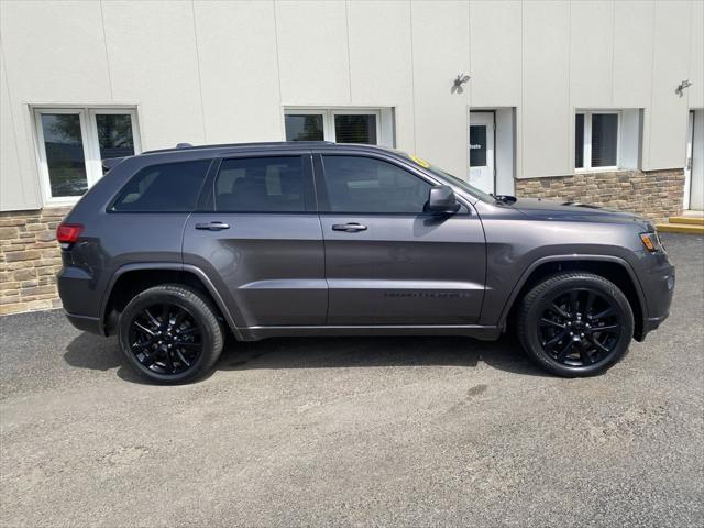 used 2017 Jeep Grand Cherokee car, priced at $18,311