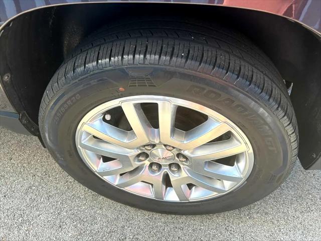 used 2015 GMC Acadia car, priced at $13,438