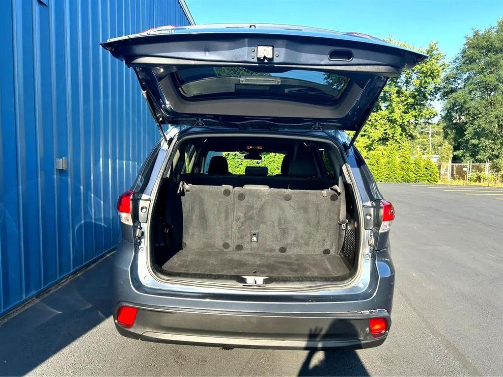 used 2018 Toyota Highlander car, priced at $22,521