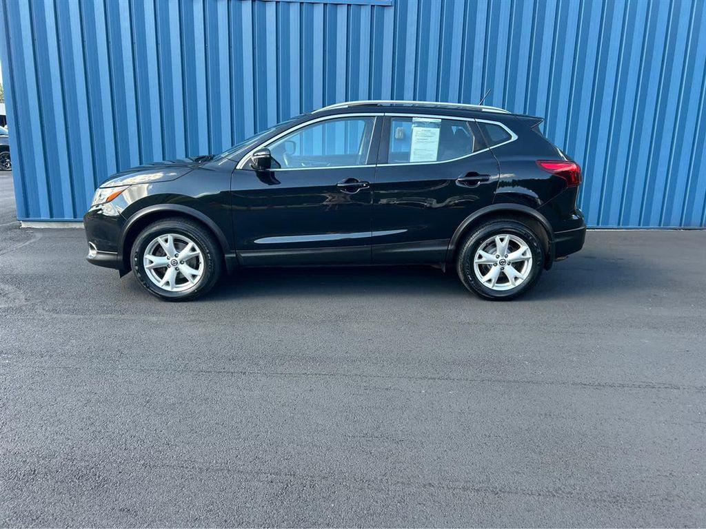 used 2017 Nissan Rogue Sport car, priced at $15,993