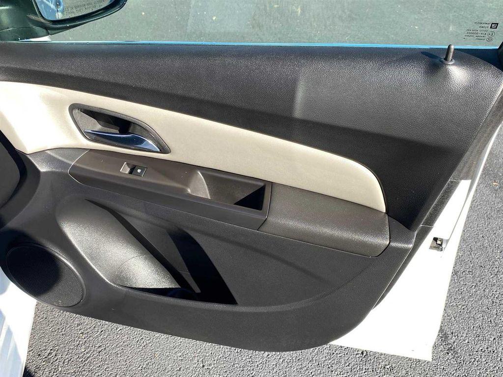 used 2014 Chevrolet Cruze car, priced at $8,494