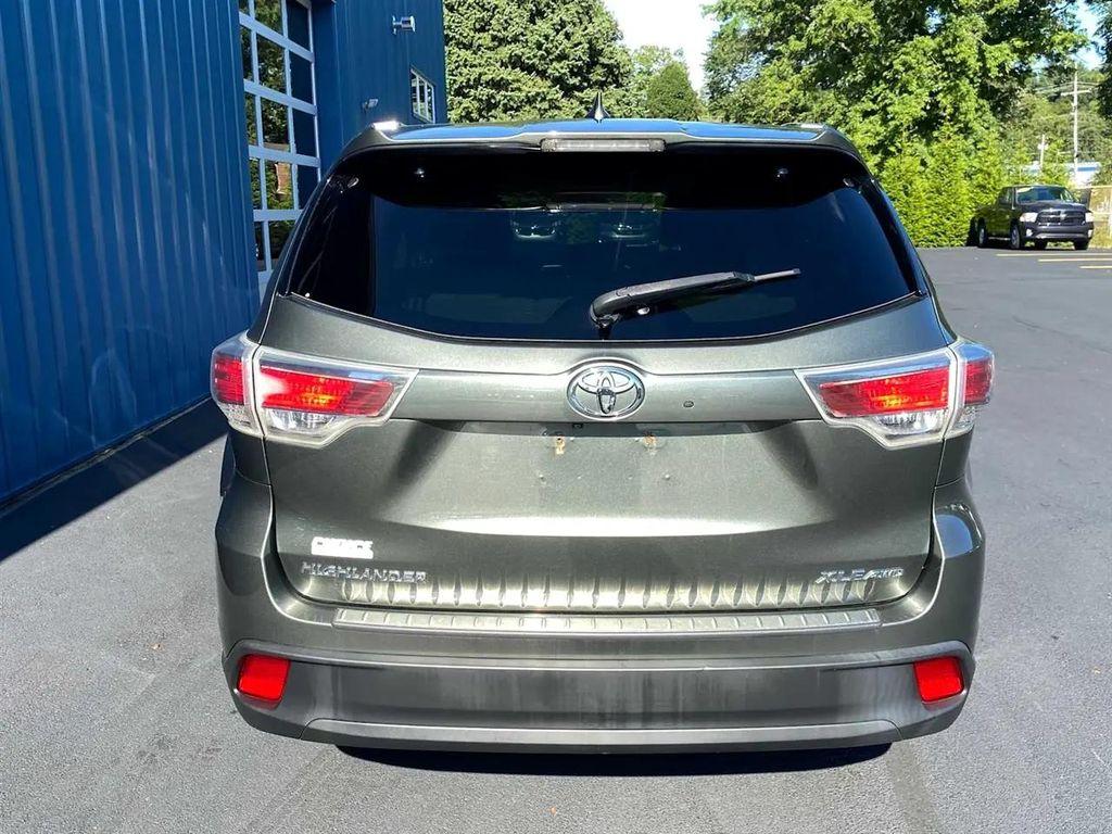used 2016 Toyota Highlander car, priced at $19,999