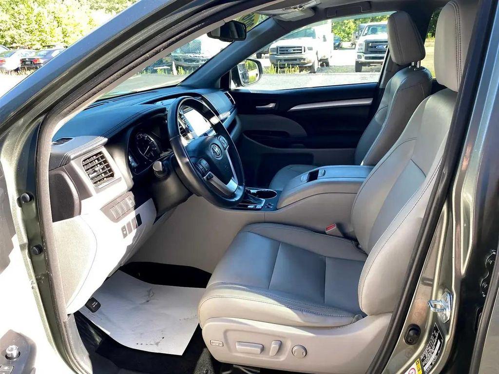 used 2016 Toyota Highlander car, priced at $19,999