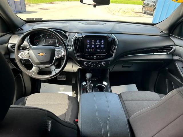 used 2022 Chevrolet Traverse car, priced at $28,572