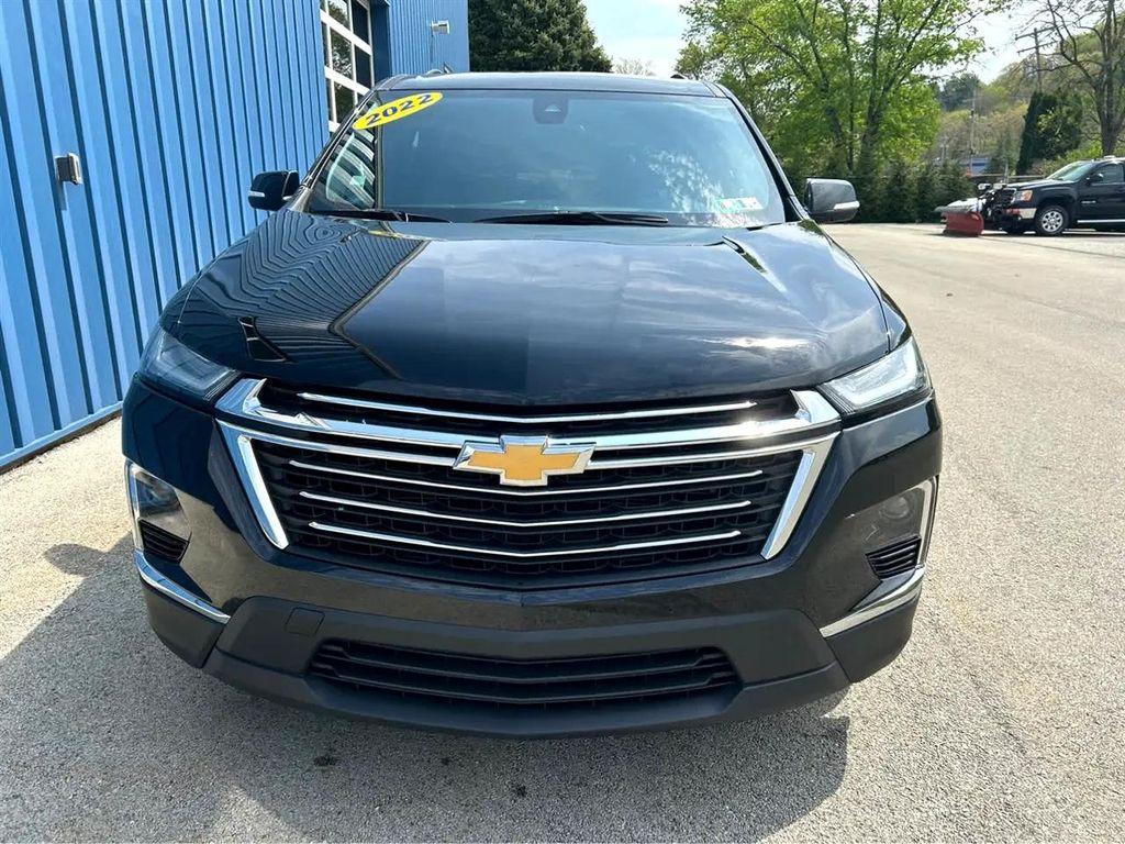 used 2022 Chevrolet Traverse car, priced at $28,572