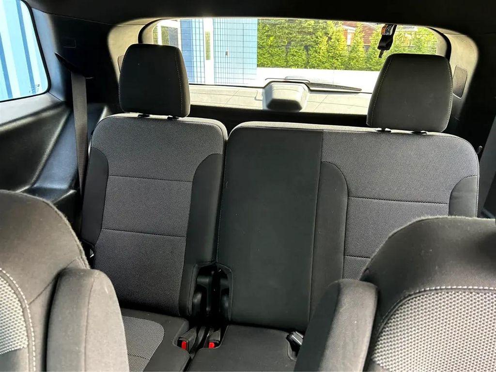 used 2022 Chevrolet Traverse car, priced at $28,572