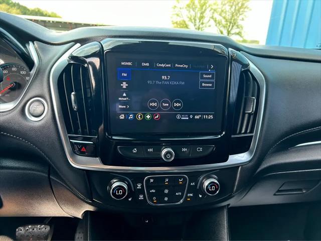 used 2022 Chevrolet Traverse car, priced at $28,572