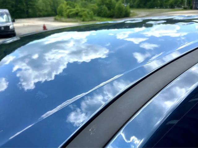 used 2022 Chevrolet Traverse car, priced at $25,659