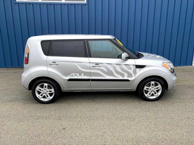 used 2011 Kia Soul car, priced at $4,995