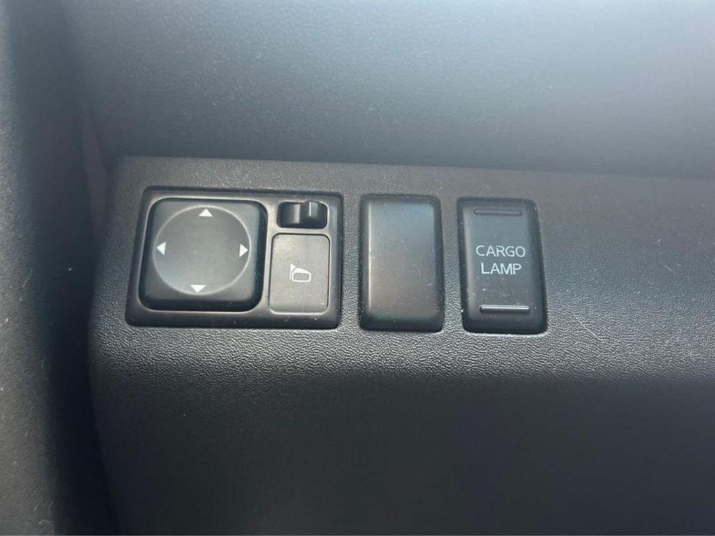 used 2011 Nissan Frontier car