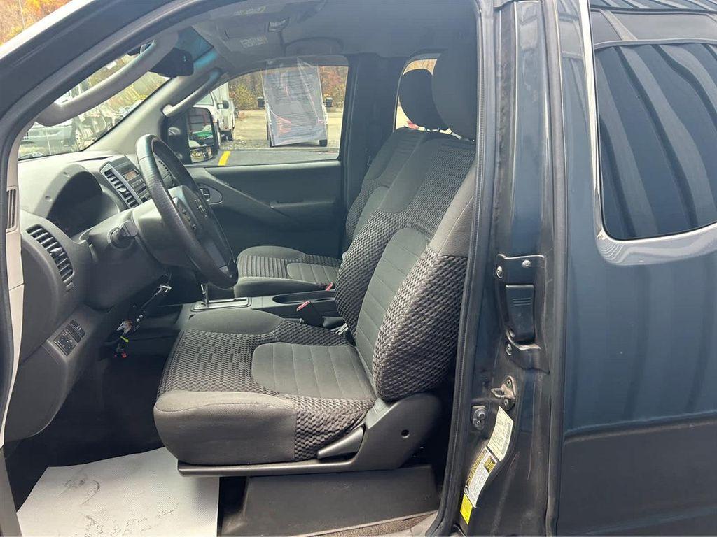 used 2011 Nissan Frontier car