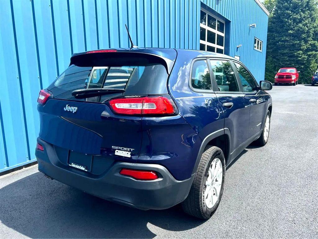 used 2016 Jeep Cherokee car, priced at $12,414