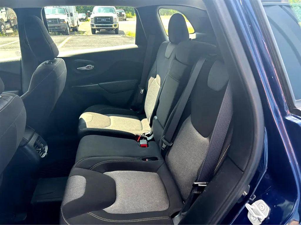 used 2016 Jeep Cherokee car, priced at $12,414