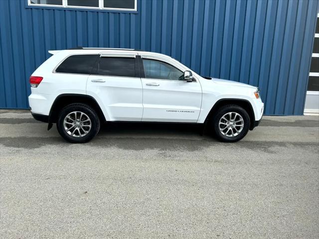 used 2014 Jeep Grand Cherokee car, priced at $13,904