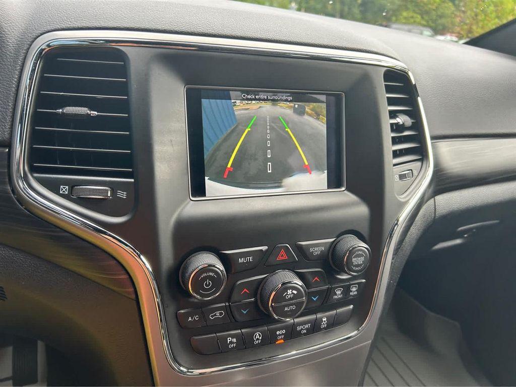 used 2021 Jeep Grand Cherokee car, priced at $23,487