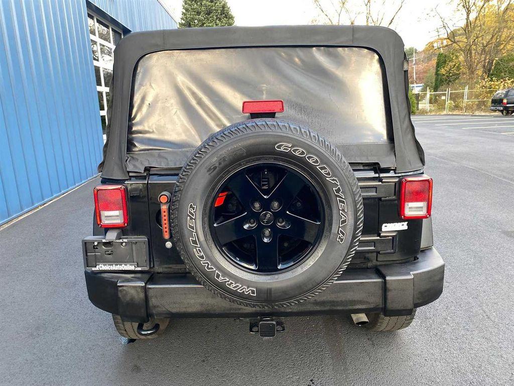 used 2014 Jeep Wrangler Unlimited car, priced at $16,533