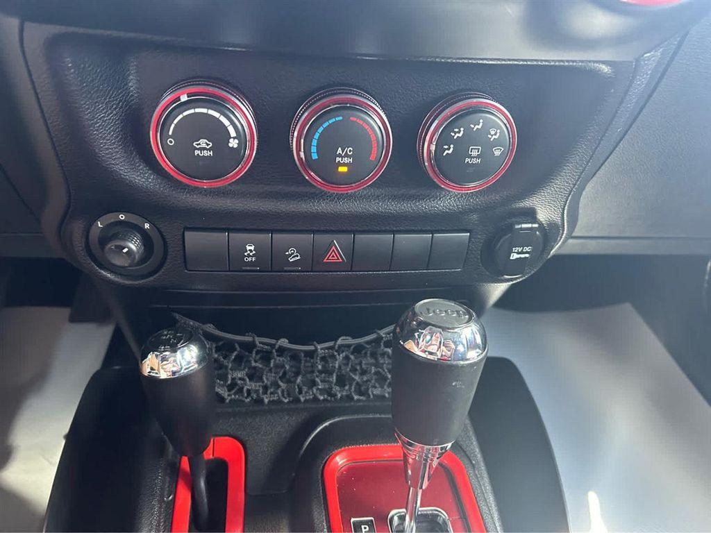 used 2014 Jeep Wrangler Unlimited car, priced at $16,533